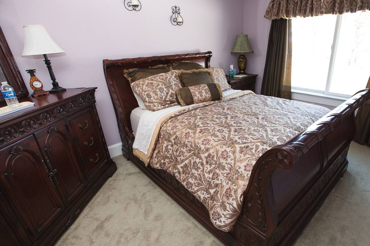 Standard Double Room, Ensuite (Chelsea Anne Suite)