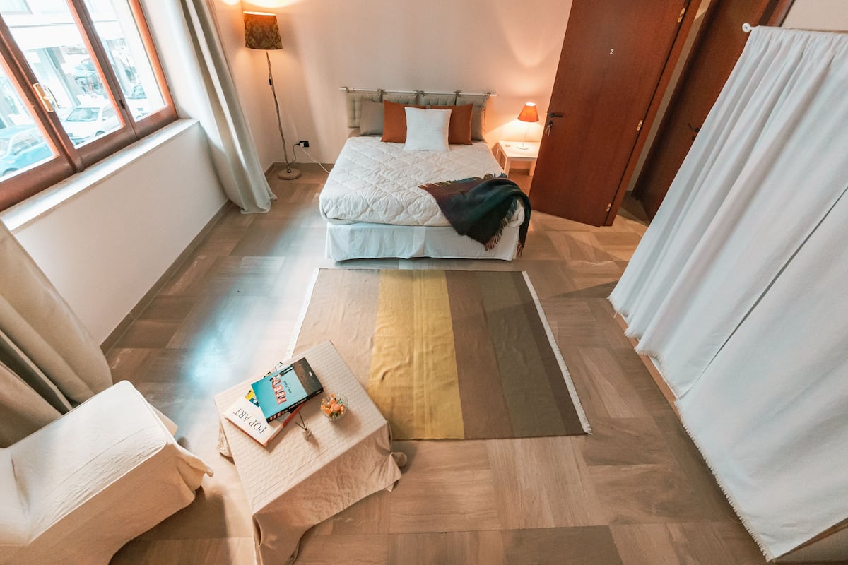 Standard Double Room, Shared Bathroom