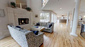 Télévision, cheminée, jeux vidéo, lecteur de DVD