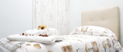 Chambre Simple Confort, 1 lit une place, non-fumeur