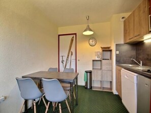 Dining - Studio slope-side accessible for disabled, 4 people (Belle Plagne)