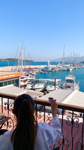 Suite, Sea View | Iron/ironing board, free WiFi, bed sheets - Urla Pera Hotel (Urla)