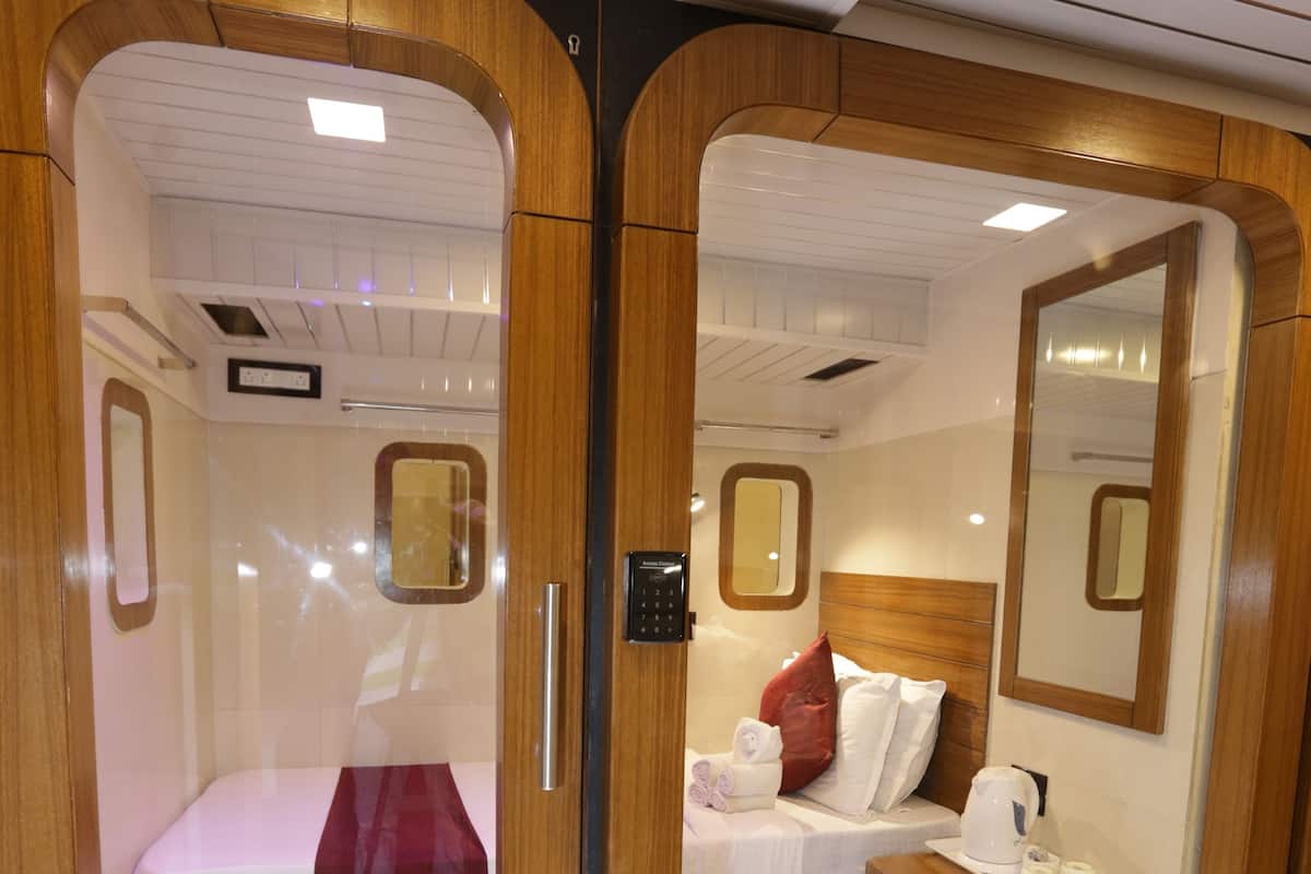 In-room safe, free WiFi, bed sheets