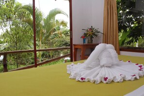 In-room safe, desk, iron/ironing board, free WiFi