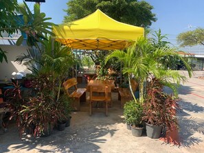 Restaurant - Lert Sri Hotel (Suphan Buri)