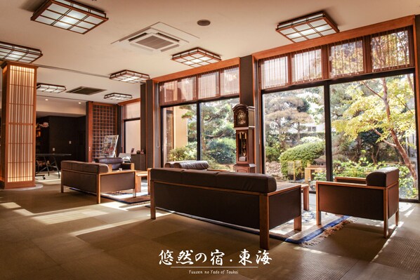 Lobby - Yuuzen No Yado Toukai (Ureshino)