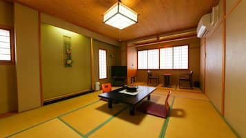 Run of House, Japanese Style Room with Private Bathroom | Premium bedding, in-room safe, free WiFi