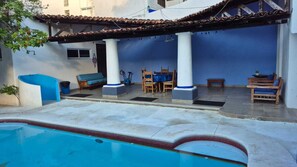 Udendørs pool