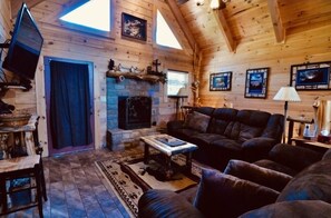 Smart TV, fireplace, DVD player, table football