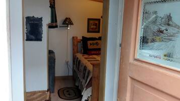 2 habitaciones, wifi gratis y ropa de cama