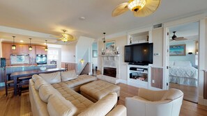 TV, fireplace, DVD player, books