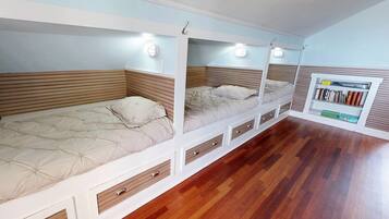 6 habitaciones, escritorio, tabla de planchar con plancha y wifi gratis