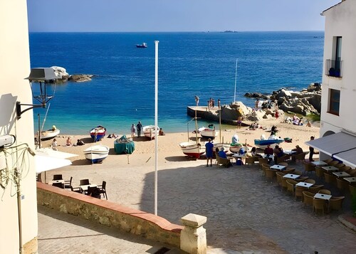 Calella-Port Bo · Sun, Sea & Unique Character