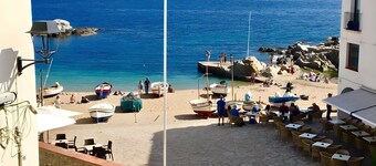 Calella Port Bo - Sea, Sand & Sun!