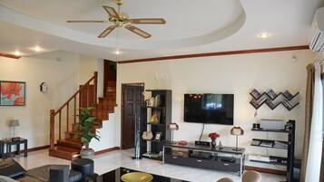 TV, video game console, DVD player, books