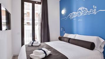 2 slaapkamers, een strijkplank/strijkijzer, gratis wifi, beddengoed