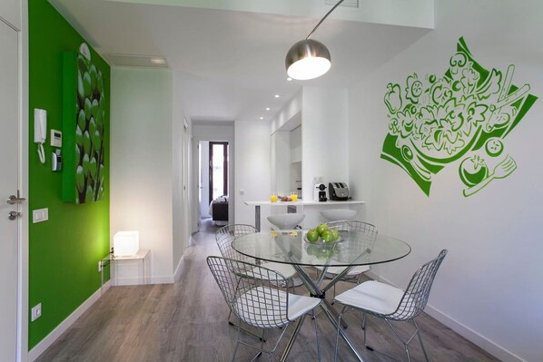 Dining - Chic Sants Gem ADN 21 (Barcelona)