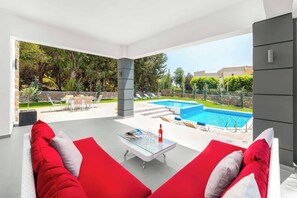 빌라 (6 Bedrooms) | 외관