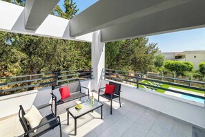 빌라 (6 Bedrooms) | 외관