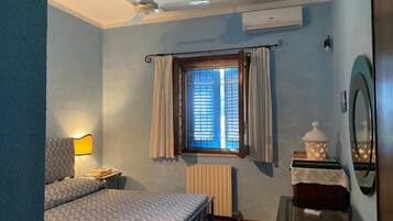 5 chambres, bureau, fer et planche Ă repasser, Wi-Fi gratuit