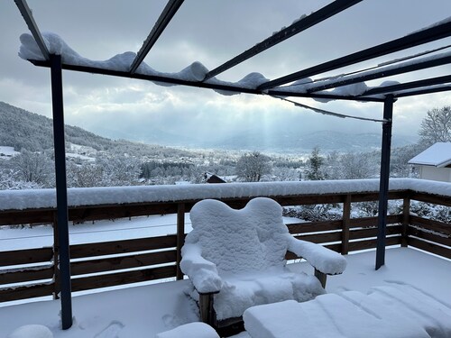 Cleurie chalet rental with magnificent views over the valleys of the Vosges