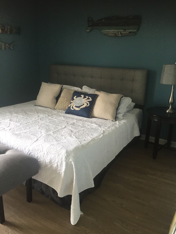 1 chambre, fer et planche à repasser, accès au Wi-Fi (inclus)