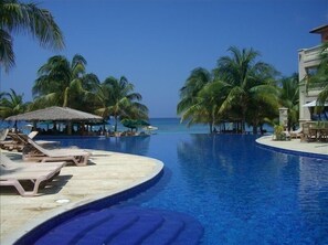 Outdoor pool -   Infinity Bay, Beautiful Pool Front, Ground Floor,  Condo! (West Bay Beach)