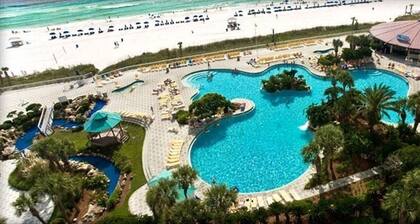 Varaukset saatavana joulukuussa! Joulu rannalla!