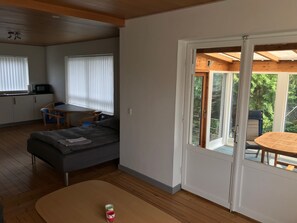 City Apartment, 2 Double Beds, Garden View, Garden Area | Living room - Kongebrogade 77 (Kolding)