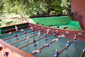 Billiards - Albergue Los Avellanos - Hostel (Pilona)