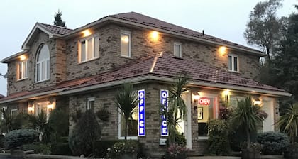 Listowel Country Inn