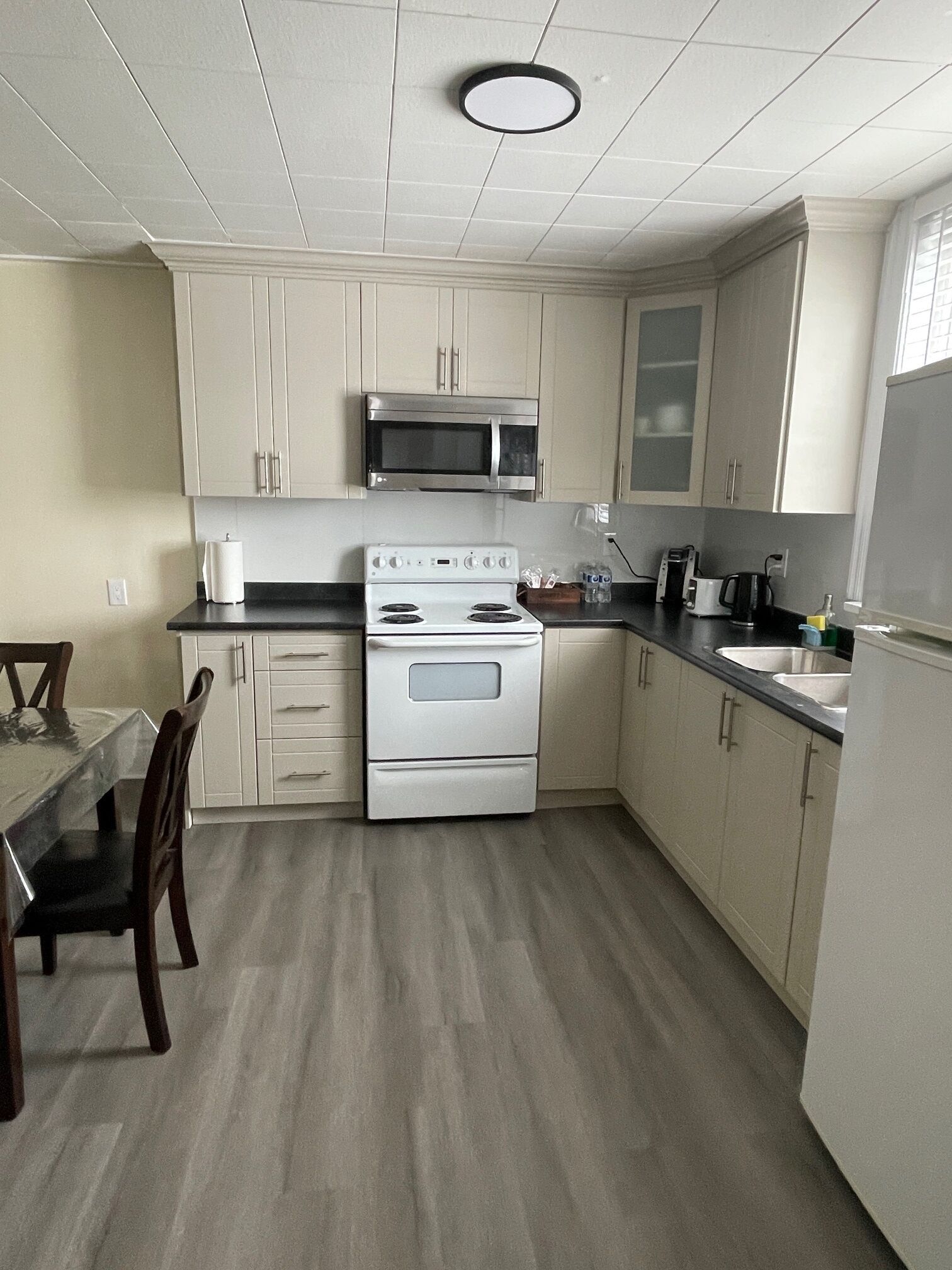 House, 3 Bedrooms | Private kitchen | Coffee/tea maker