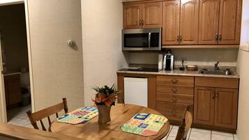Departamento | Cocina privada | Cafetera y tetera