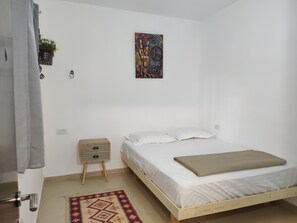 Apartamento, 1 habitación | 1 dormitorio, caja fuerte, cortinas opacas