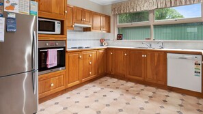 Fridge, microwave, oven, dishwasher