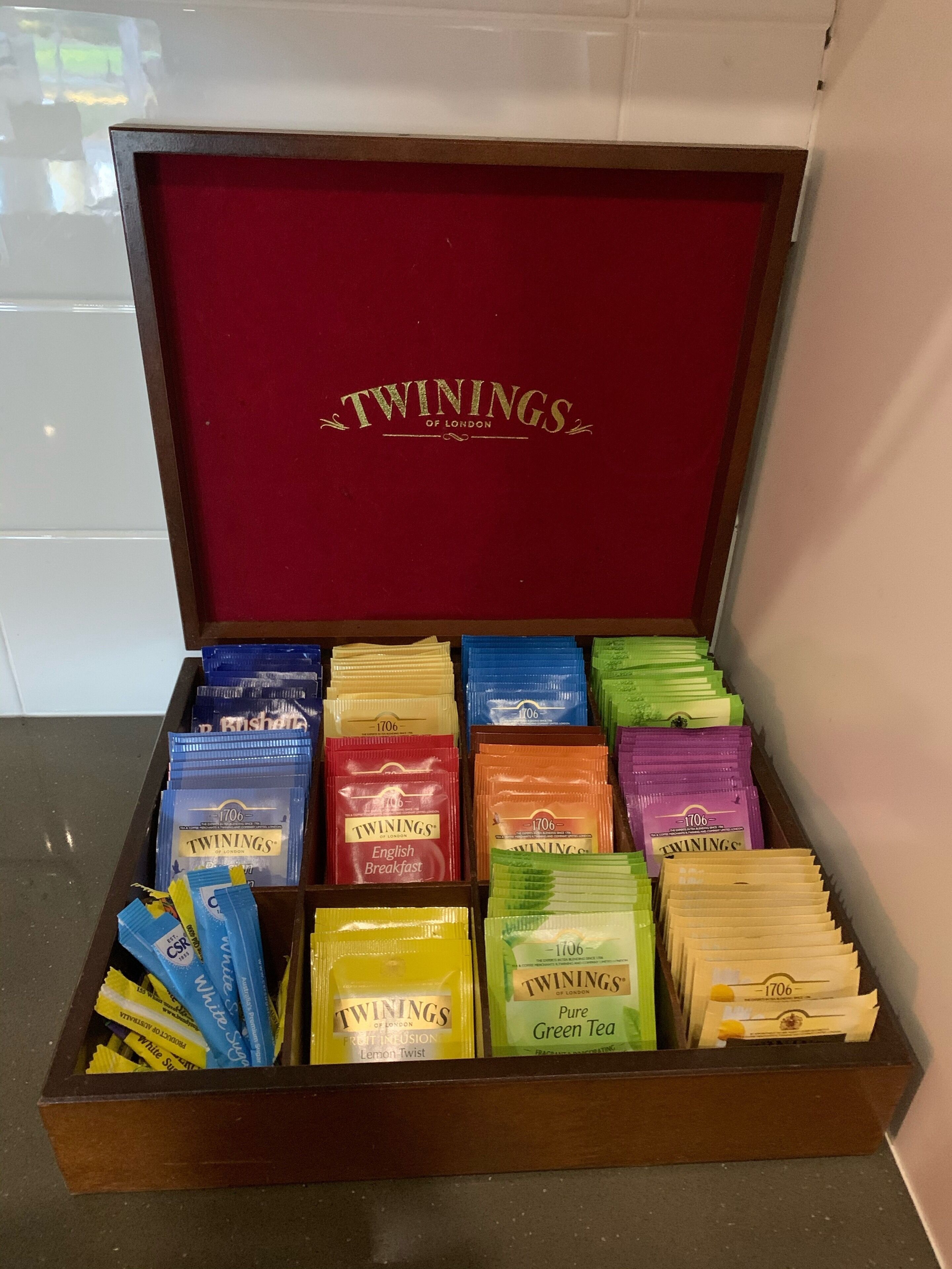 Executive 4-bedroom golf course holiday home — image 14