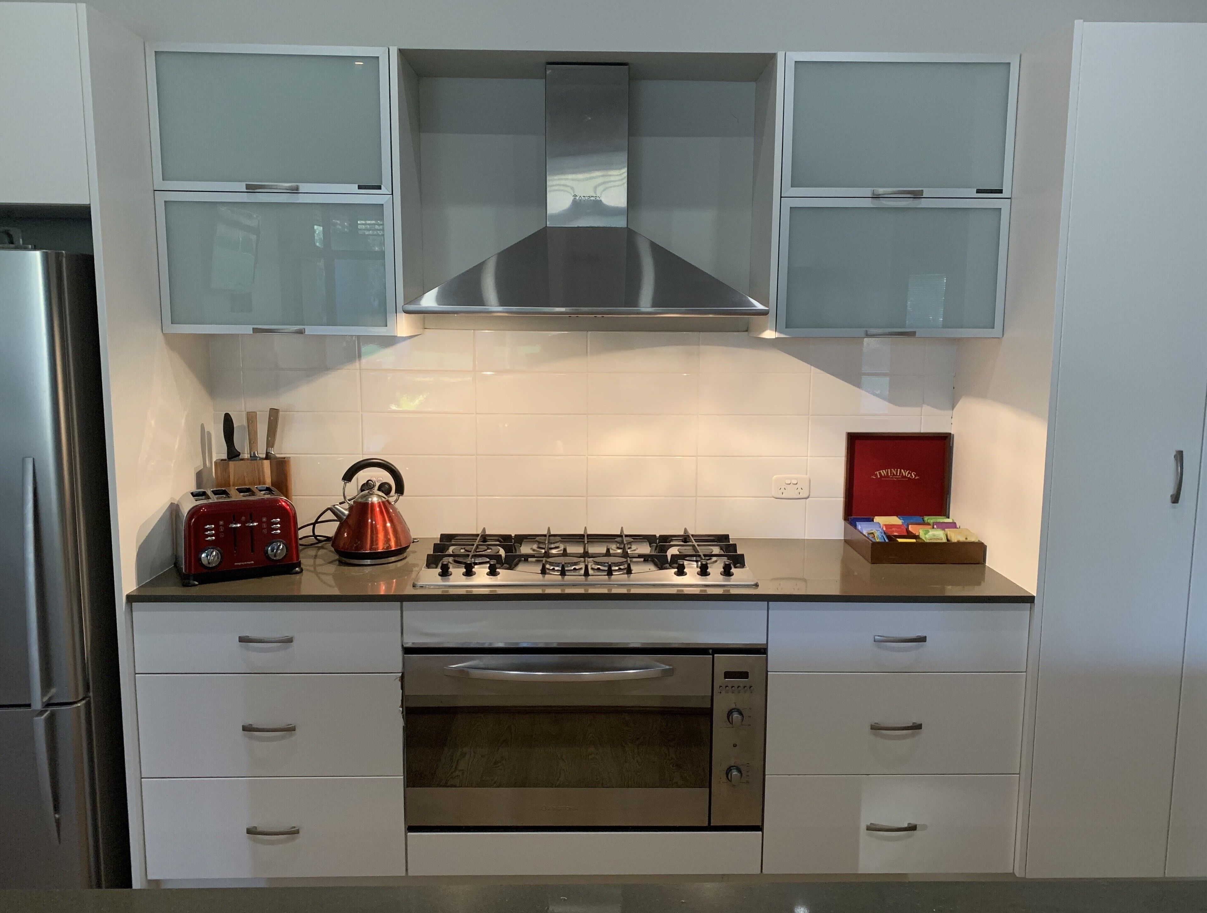 Executive 4-bedroom golf course holiday home — image 11