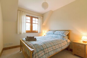5 chambres, fer et planche à repasser, Wi-Fi gratuit, draps fournis