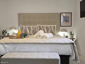 Iron/ironing board, internet, bed sheets