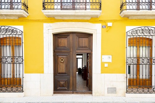 Noguera Casa de Poble country house in Xalo, La Marina, Alicante