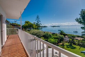 Property grounds - House with sea views Golf Alcudia close to beach (Alcanada)