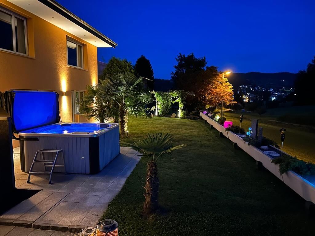 Bain à remous extérieur