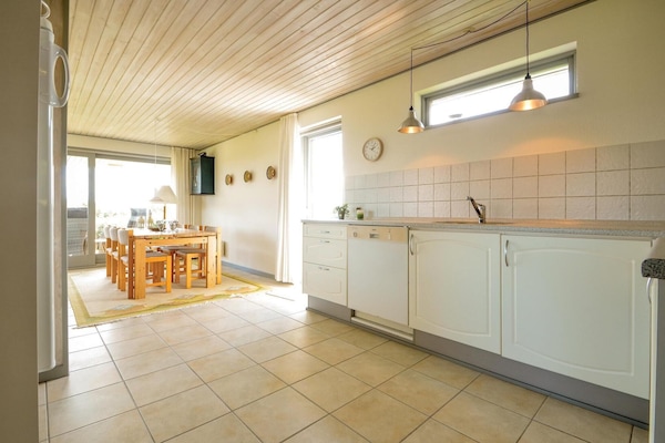 Kühlschrank, Herdplatte, Geschirrspüler