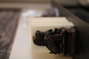 1 chambre, fer et planche à repasser, accès à Internet, literie fournie
