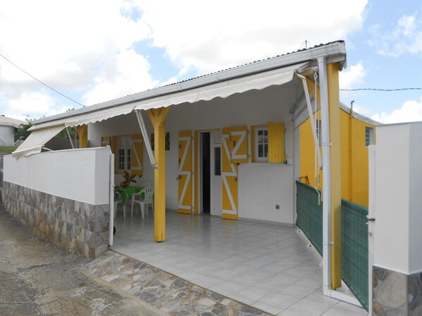 Exterior - Frédovacances "The Poppy" (Rivère-Pilote)