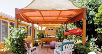 20 minutes du centre-ville de San Diego. Grand studio sécurisé propre et calme