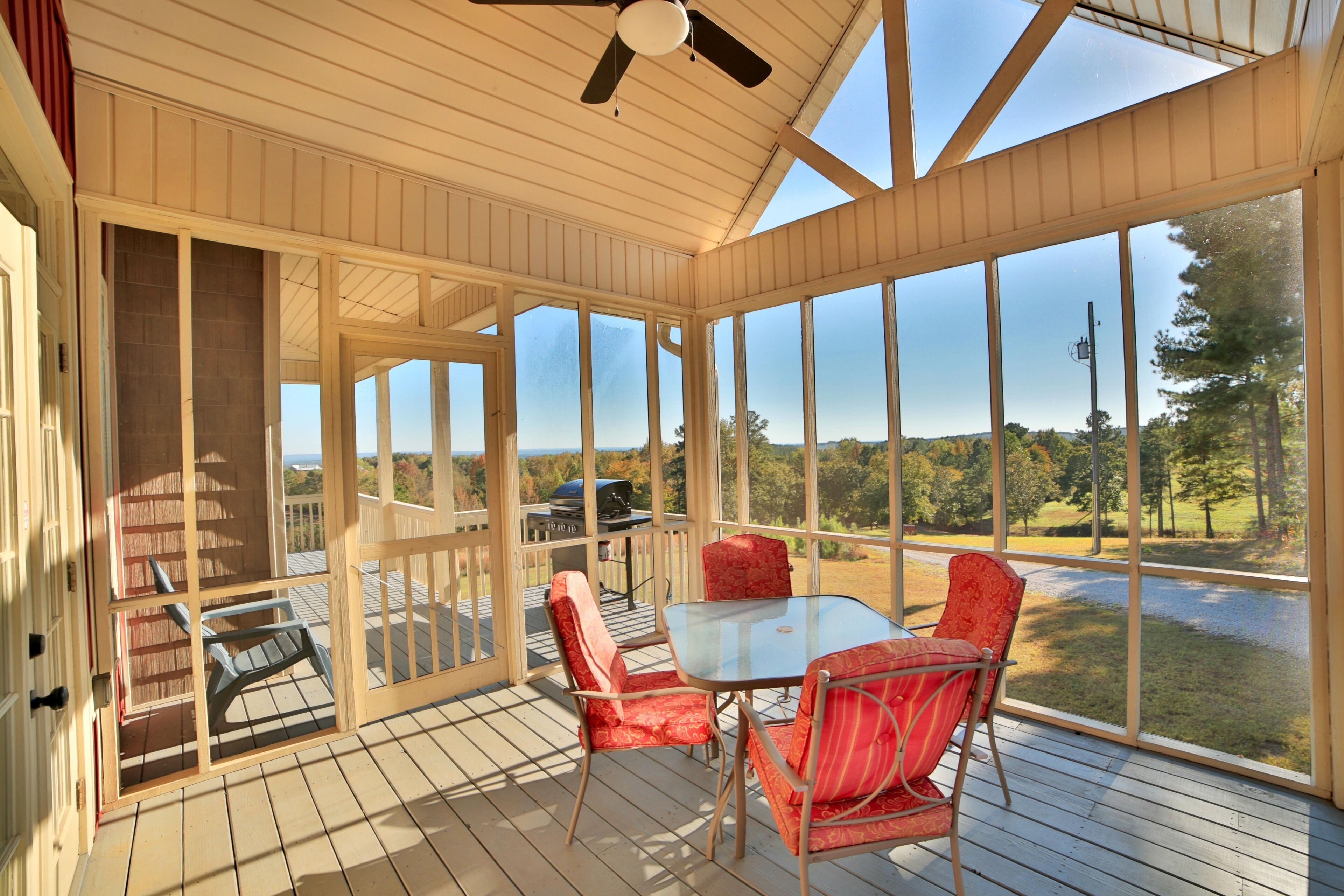 Screen Porch and Outside Dining Area