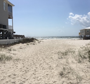 In Strandnähe, Liegestühle