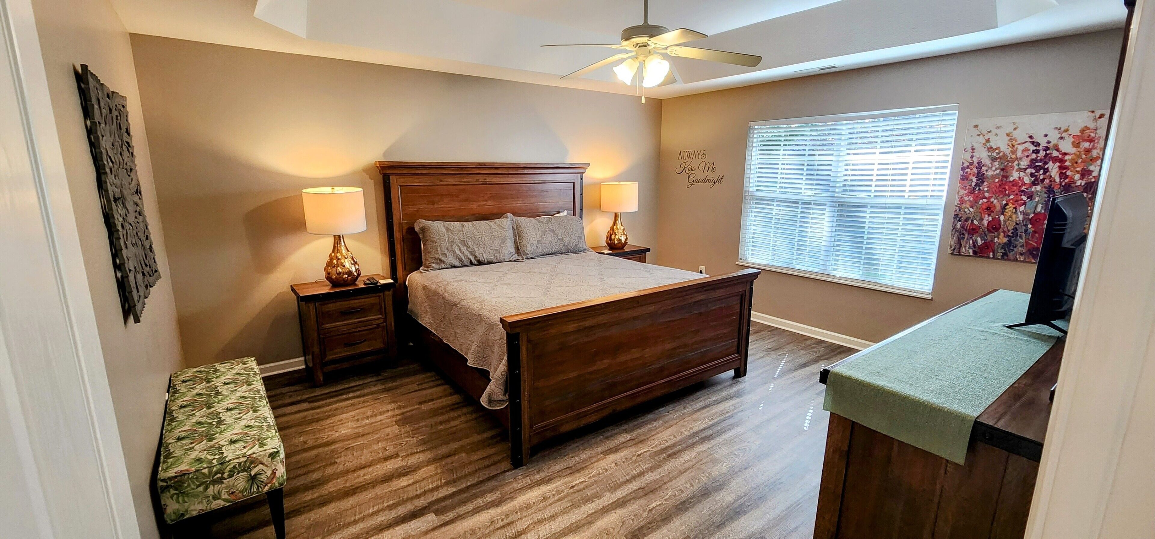 2 bedrooms, iron/ironing board, free WiFi, bed sheets