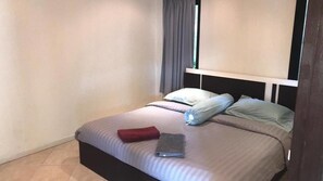 2 dormitoris, caixa forta a l'habitació i habitacions insonoritzades 